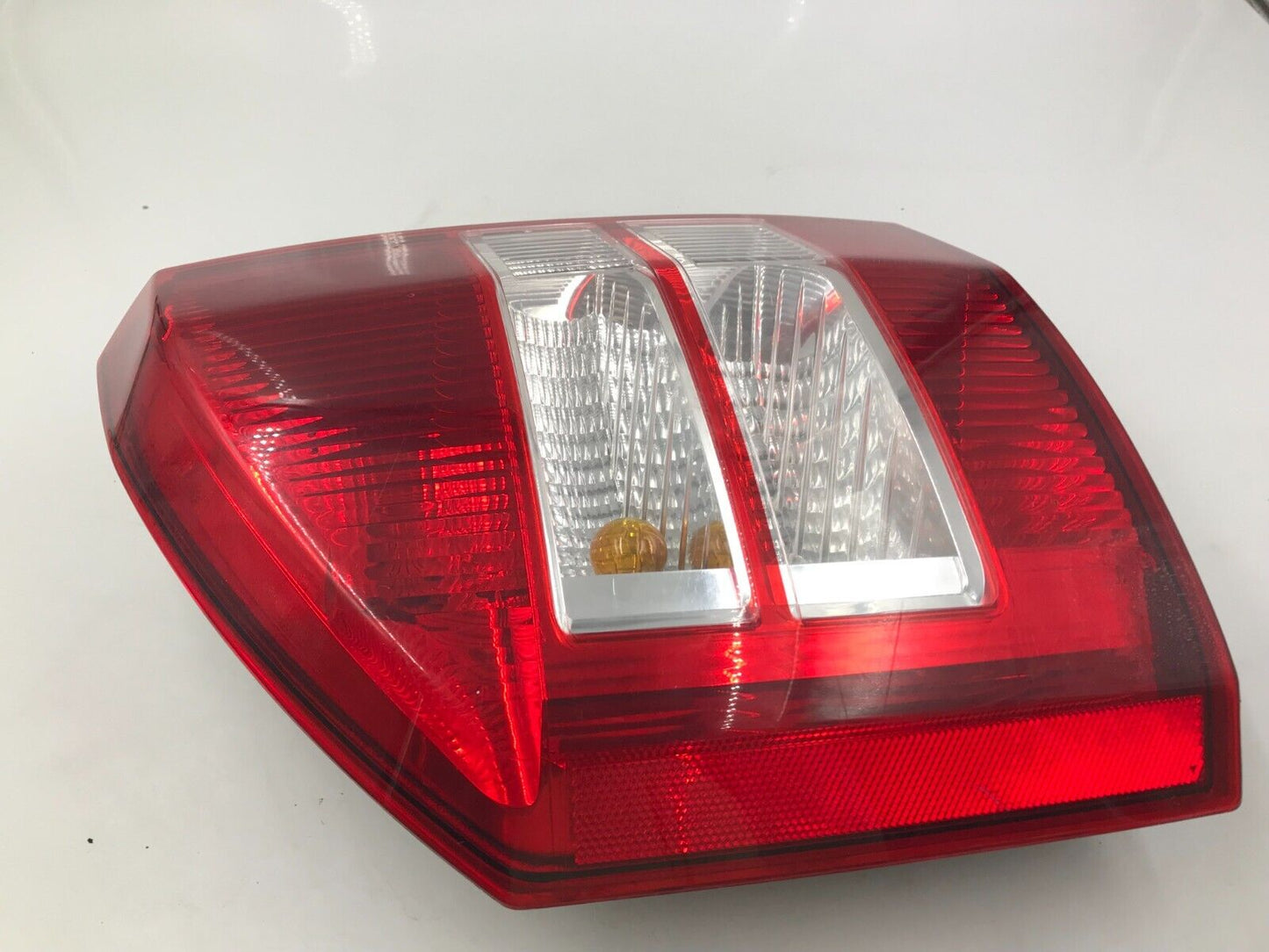 2007-2010 Jeep Compass Driver Side Tail Light Taillight OEM C01B02080