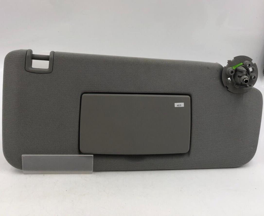 2017-2018 Chevrolet Trax Passenger Sun Visor Sunvisor Gray OEM D03B50084