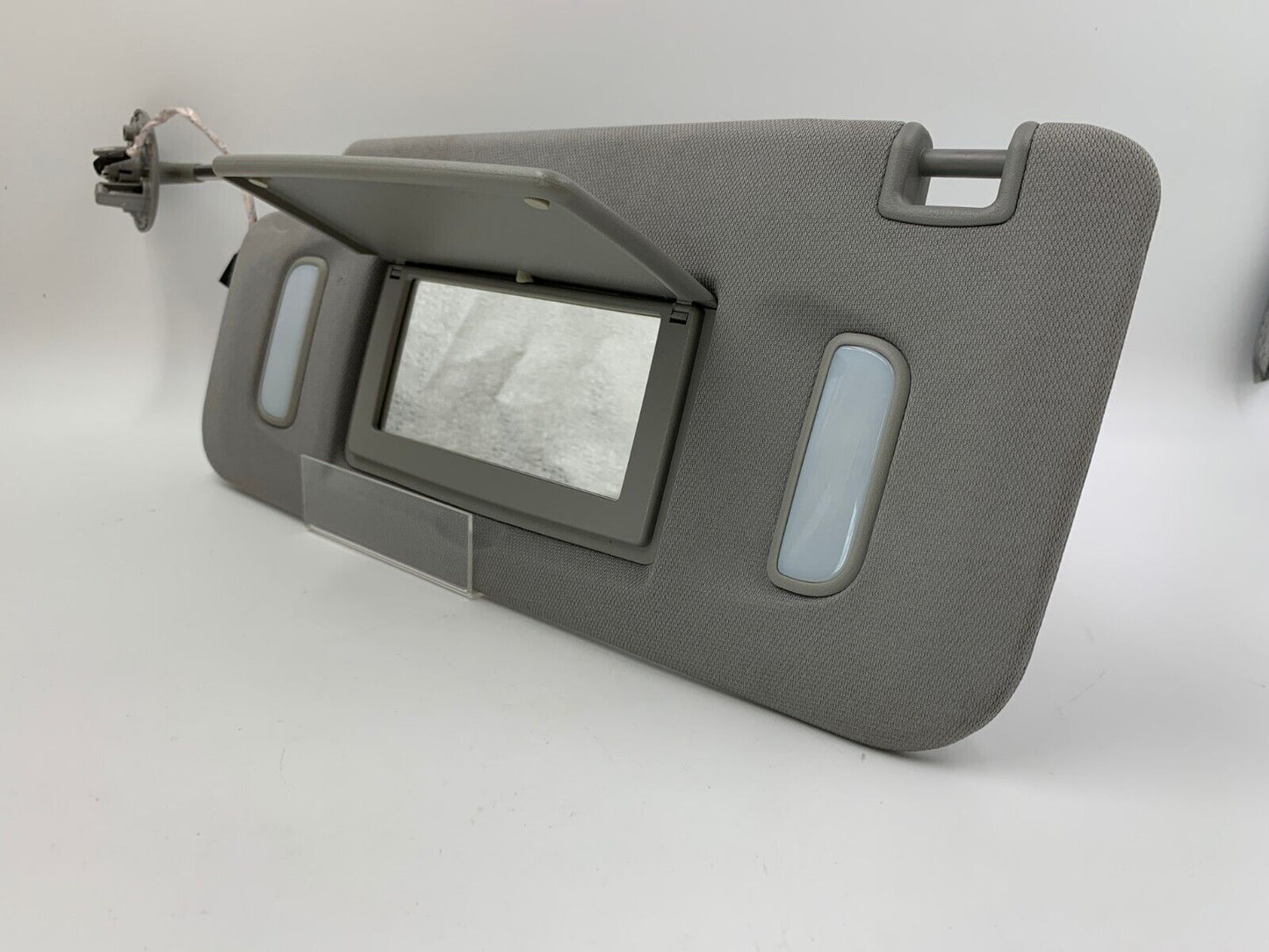 2020-2021 GMC Acadia Driver Sun Visor Sunvisor Gray Illuminated OEM B04B41082