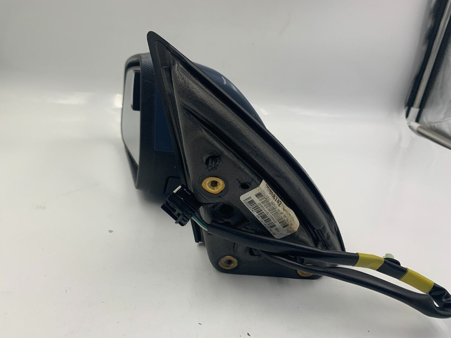 2010-2011 Chevrolet Equinox Driver Side Power Door Mirror Blue OEM C01B37056