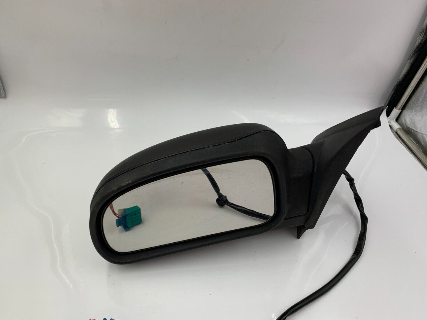 2006-2009 Chevrolet Trailblazer Driver Side Power Door Mirror Black J03B44002