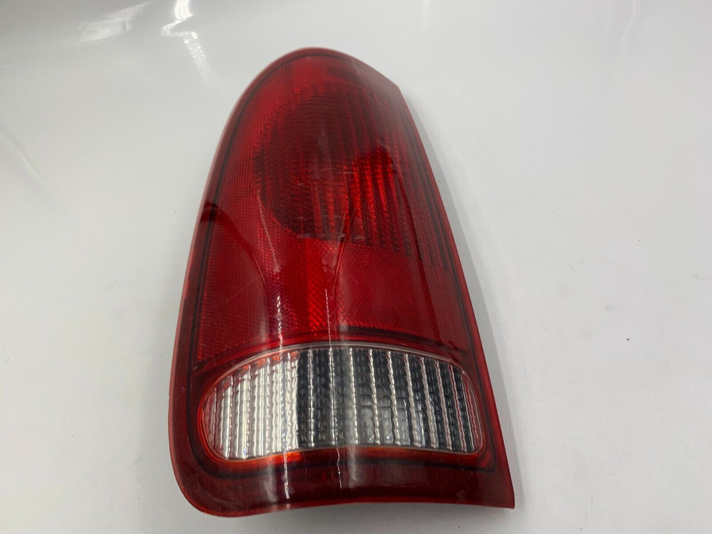 1997-2004 Ford F150 Driver Side Tail Light Taillight Styleside OEM D04B11042