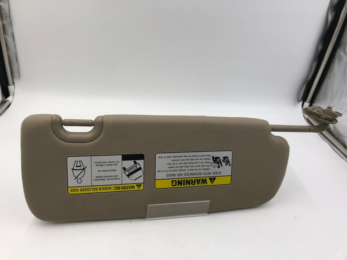 2013-2019 Hyundai Santa Fe Driver Sun Visor Sunvisor Brown Illuminated A03B38063