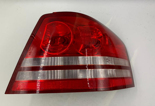 2008-2010 Dodge Avenger Passenger Side Tail Light Taillight OEM B01B39002