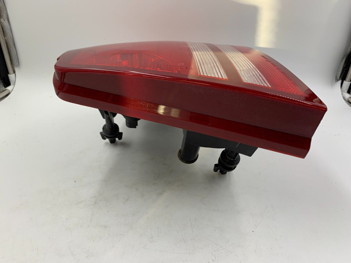 2008-2010 Dodge Avenger Passenger Side Tail Light Taillight OEM B01B39002