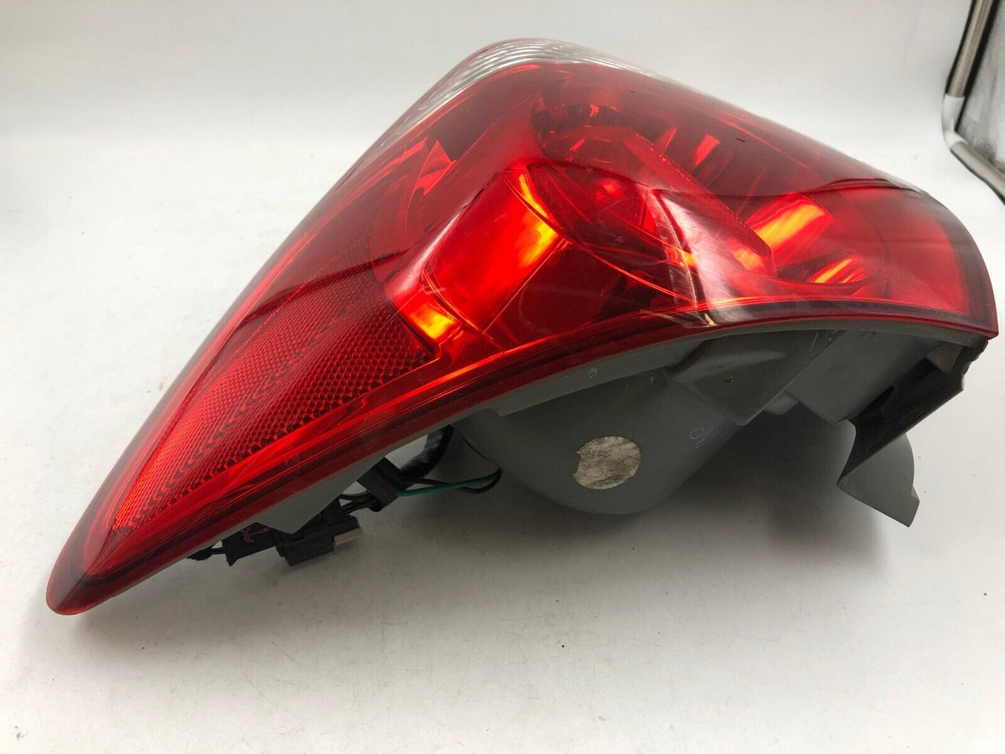 2011-2016 Chevrolet Cruze Passenger Side Tail Light Taillight OEM D04B09040