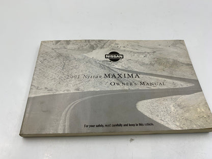 2001 Nissan Maxima Owners Manual Set with Case OEM B04B40089