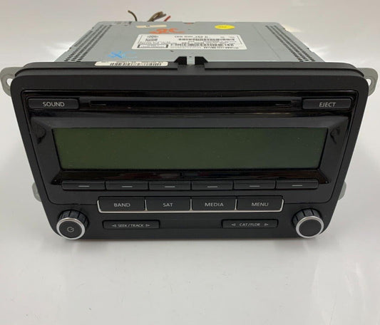 2011-2014 Volkswagen Jetta AM FM CD Player Radio Receiver OEM E04B37083