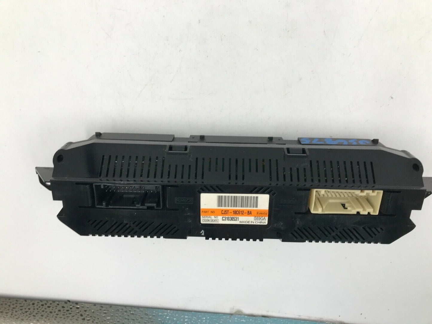 2013-2015 Ford Escape AC Heater Climate Control Temperature OEM  D01B08003