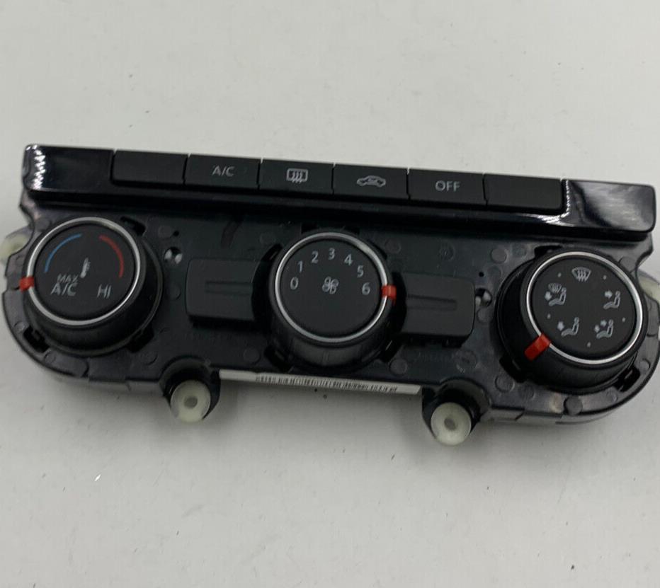 2013-2015 Volkswagen Passat AC Heater Climate Control OEM E04B51007