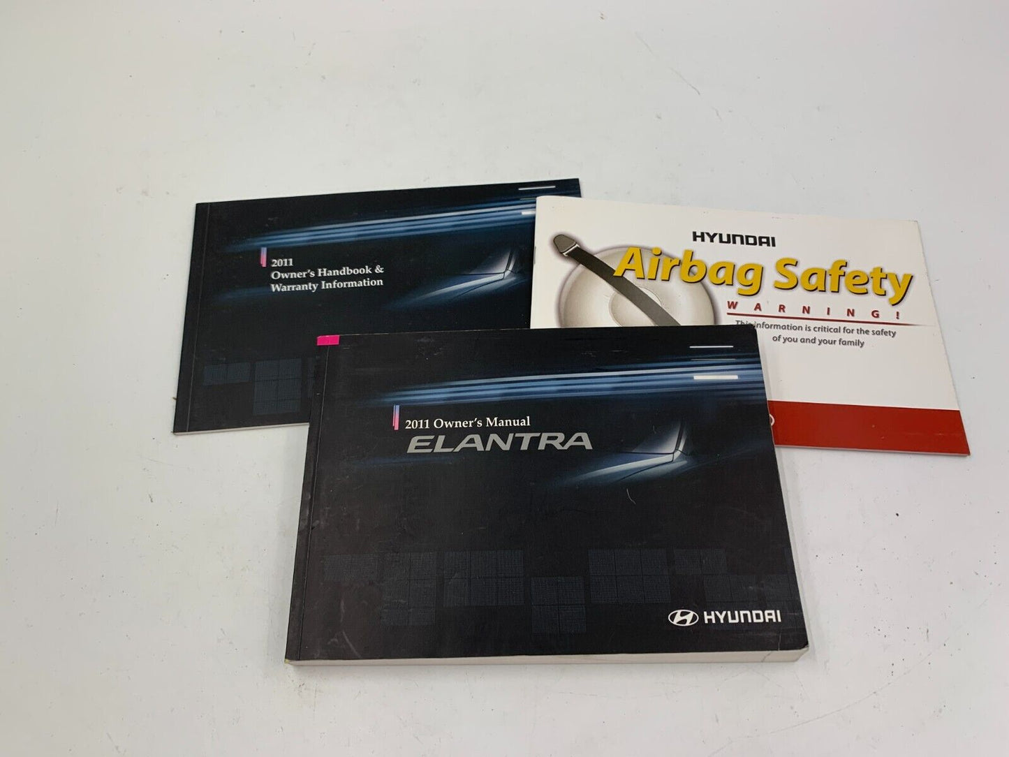 2011 Hyundai Elantra Owners Manual Set OEM B02B13042