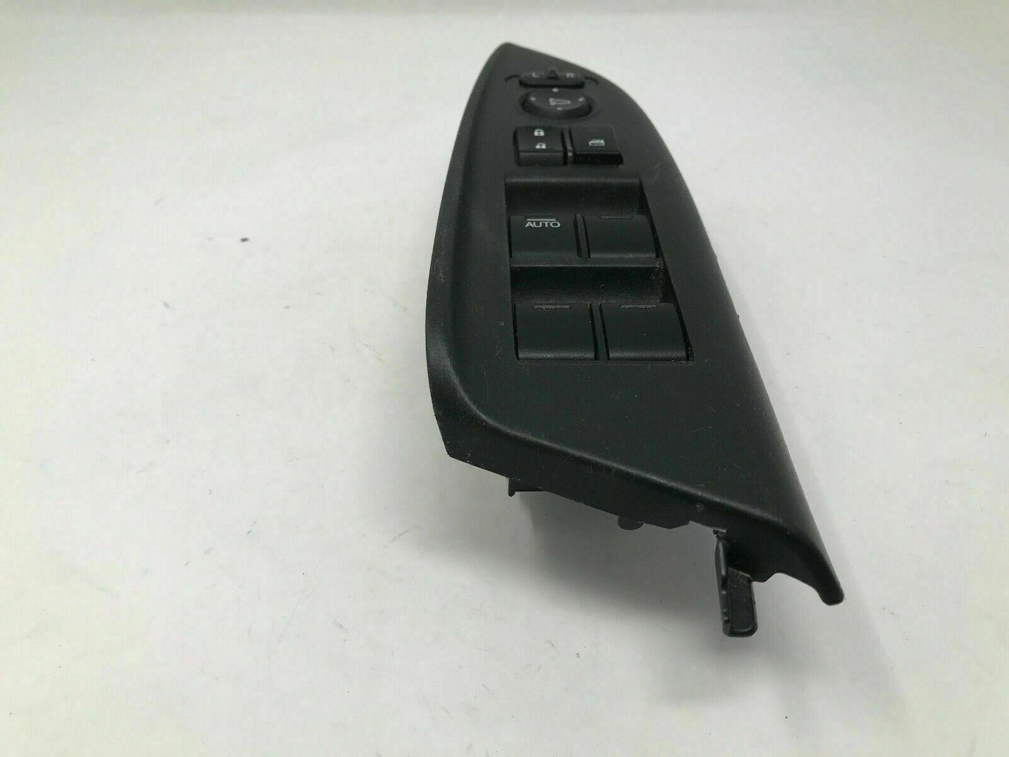 2015-2017 Honda Fit Master Power Window Switch OEM C02B03008