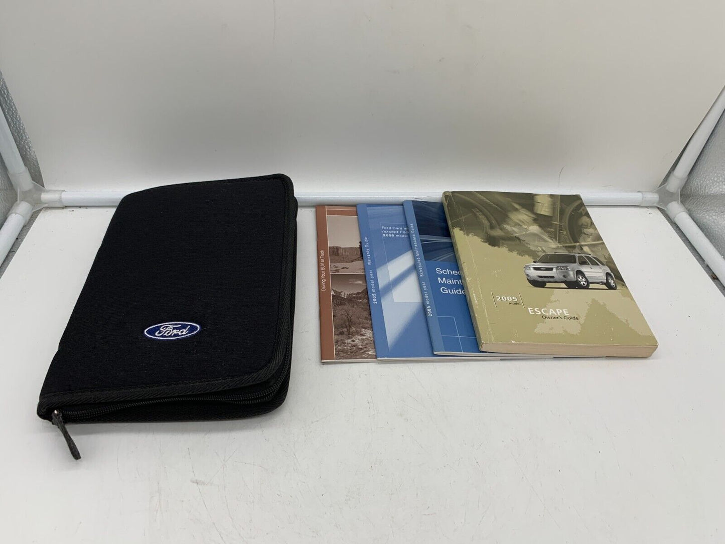 2005 Ford Escape Owners Manual with Case OEM A03B47003