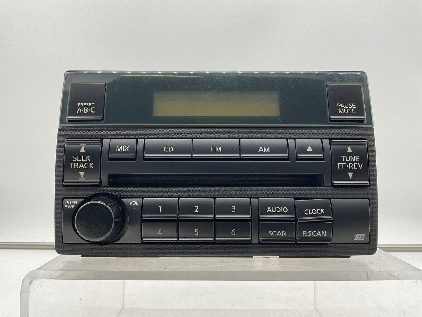 2005-2006 Nissan Altima AM FM Radio CD Player Receiver OEM A04B22032