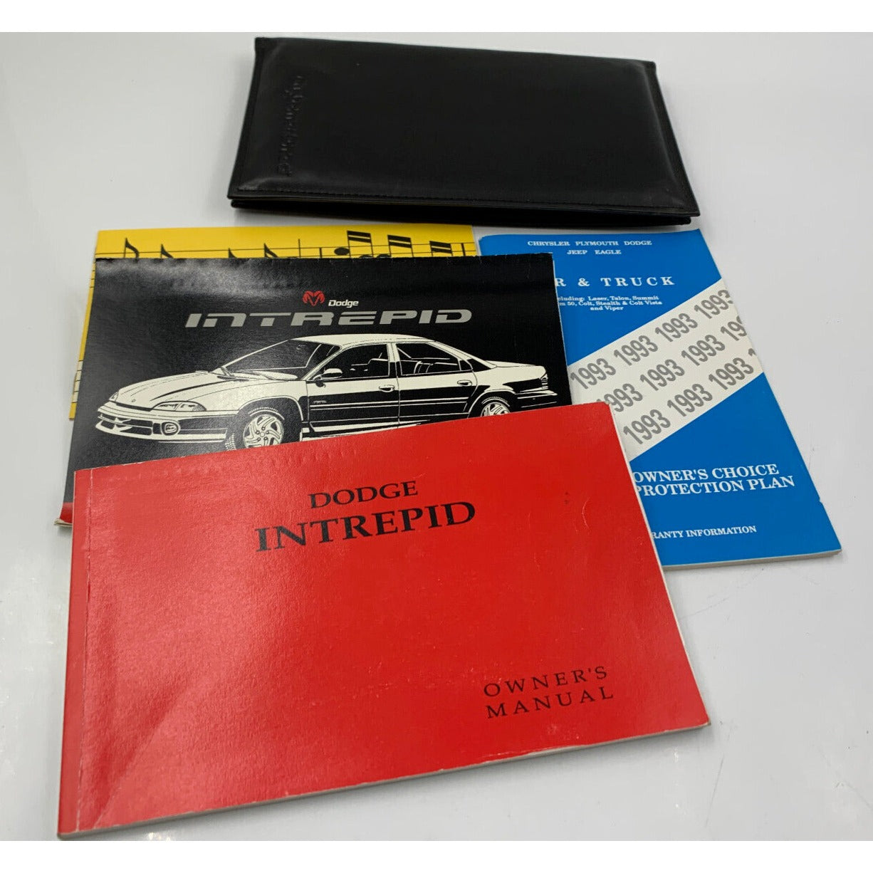 1993 Dodge Intrepid Owners Manual Set with Case OEM D04B37080