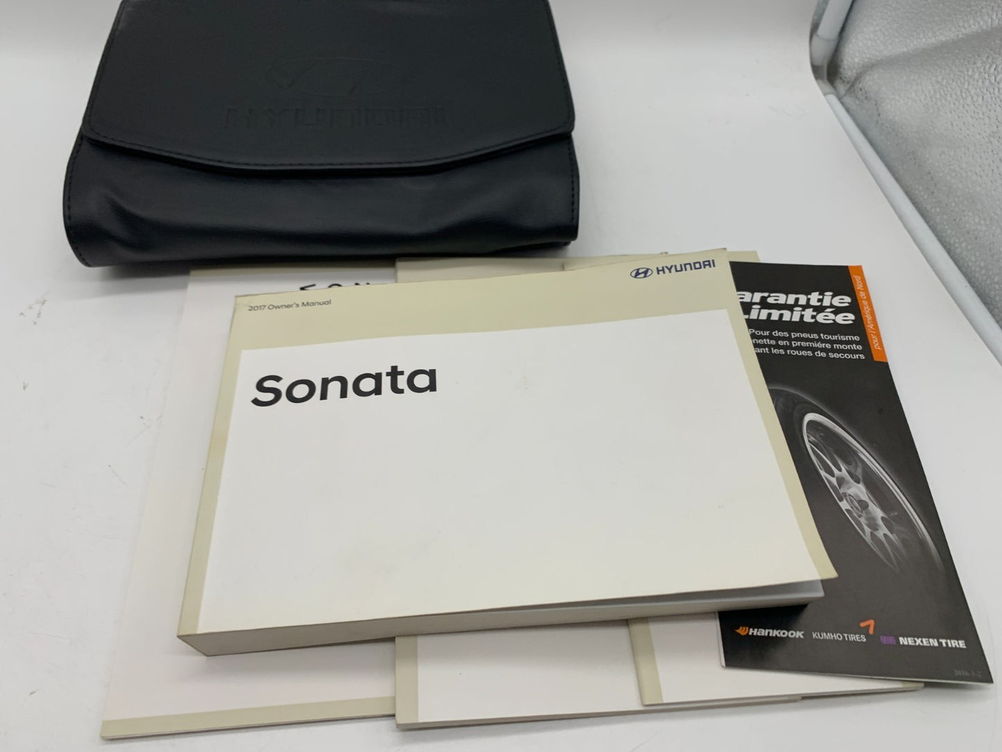 2017 Hyundai Sonata Owners Manual Set with Case OEM C01B07008