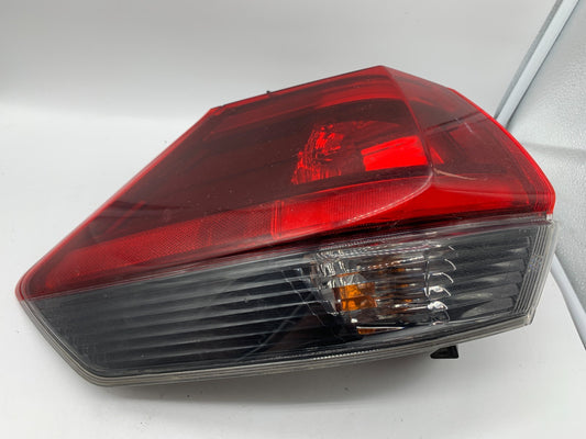2017-2019 Nissan Rogue Driver Side Tail Light Taillight OEM D01B04065