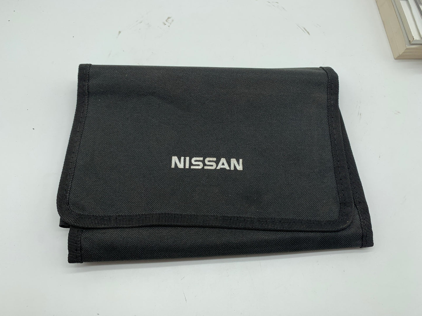 2020 Nissan Altima Sedan Owners Manual Set with Case OEM R01B30015