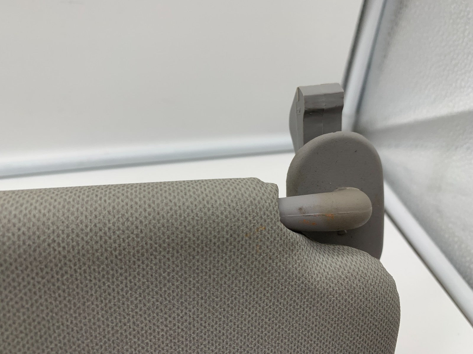 2014-2016 Hyundai Sonata Driver Sun Visor Gray Illuminated OEM C03B66013