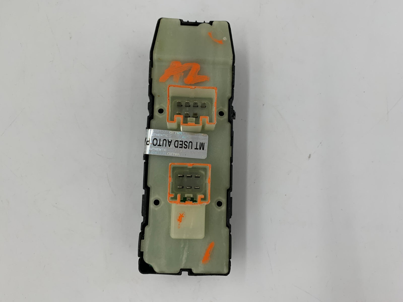 2007-2010 Jeep Patriot Master Power Window Switch OEM E03B24028