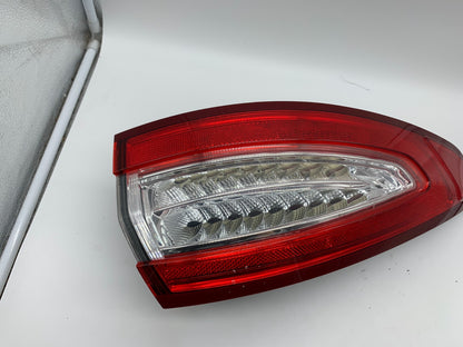 2013-2016 Ford Fusion Driver Side Tail Light Taillight OEM C02B33001