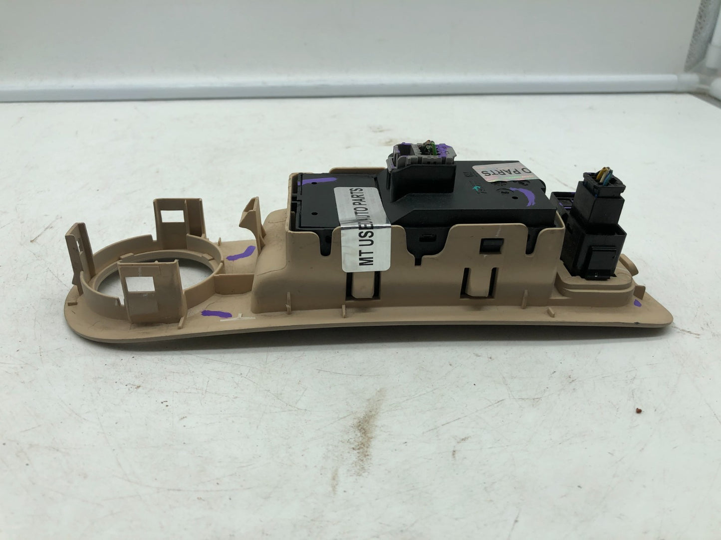 2015-2016 Buick Lacrosse Master Power Window Switch OEM A02B41005