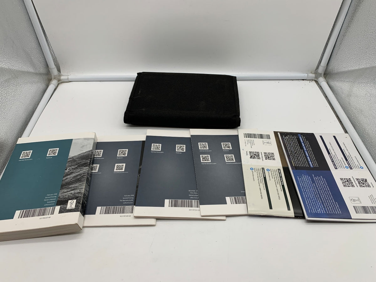 2018 Ford Expedition Owners Manual Set with Case OEM R01B09020