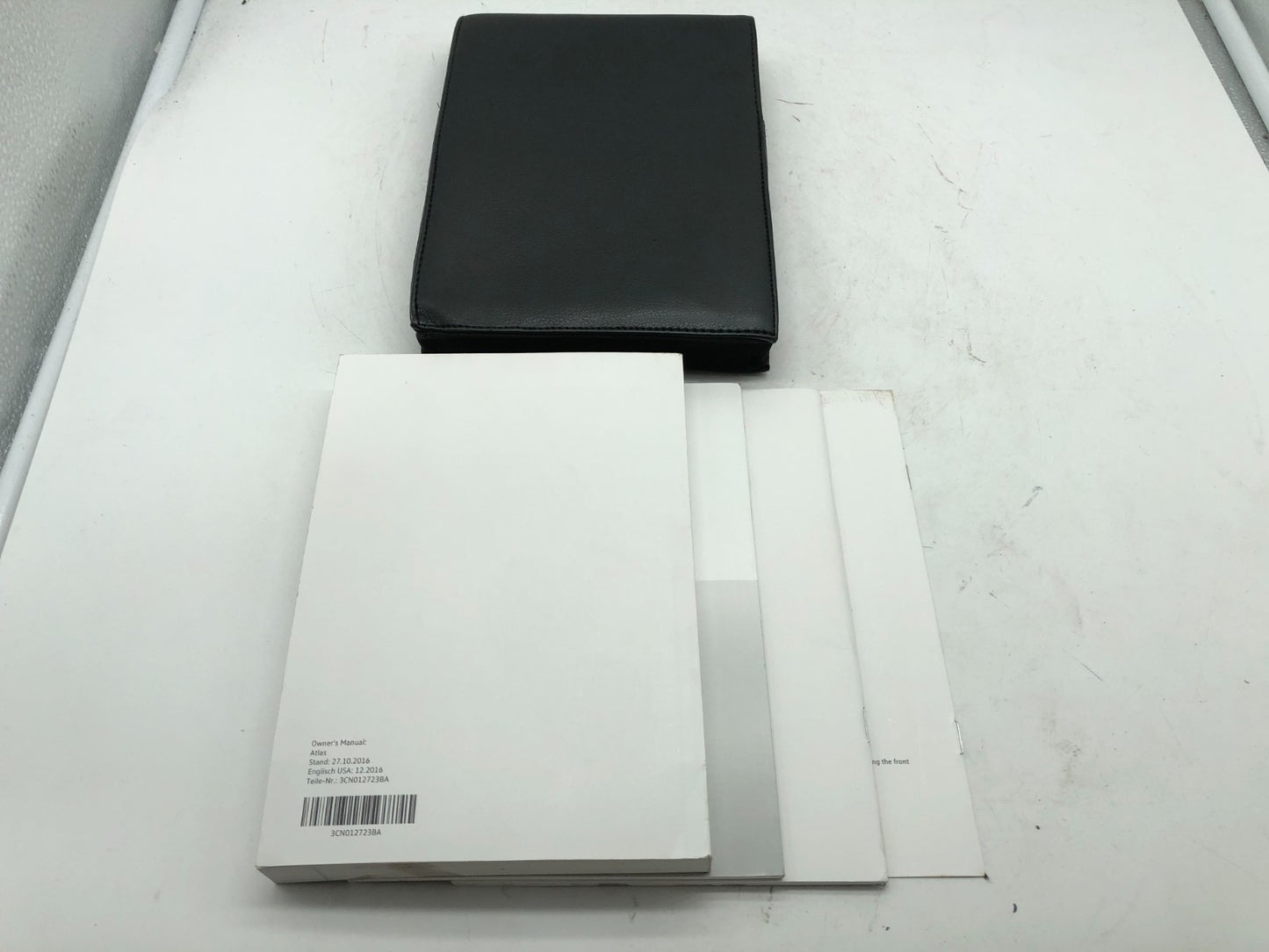 2018 Volkswagen Atlas Cross Sport Owners Manual Set with Case OEM B01B35009