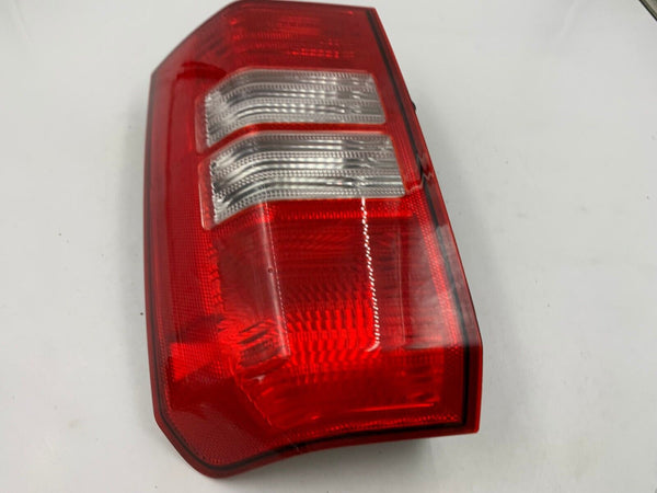 2007 Jeep Patriot Passenger Side Tail Light Taillight OEM M04B34061