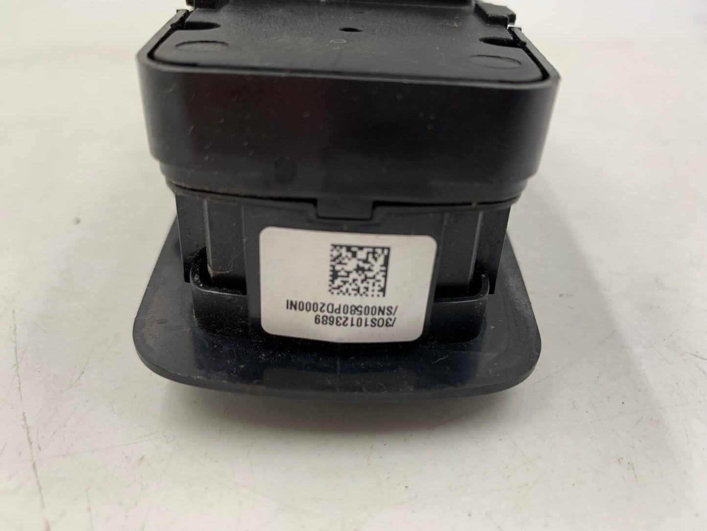2017-2021 Chrysler Pacifica Master Power Window Switch OEM C03B10050