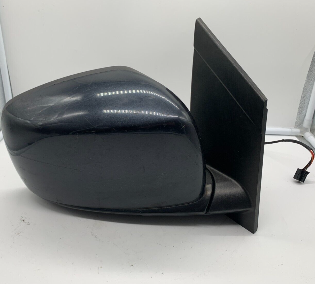 2011-2016 Chrysler Town & Country Passenger Side Door Mirror Blue OEM C03B03042