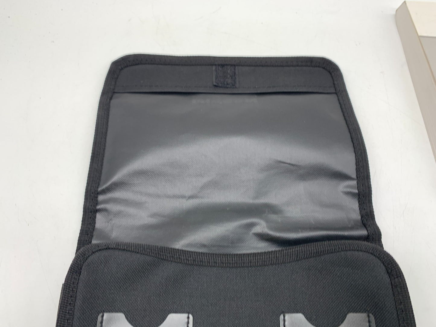 2020 Nissan Altima Sedan Owners Manual Set with Case OEM D01B10040