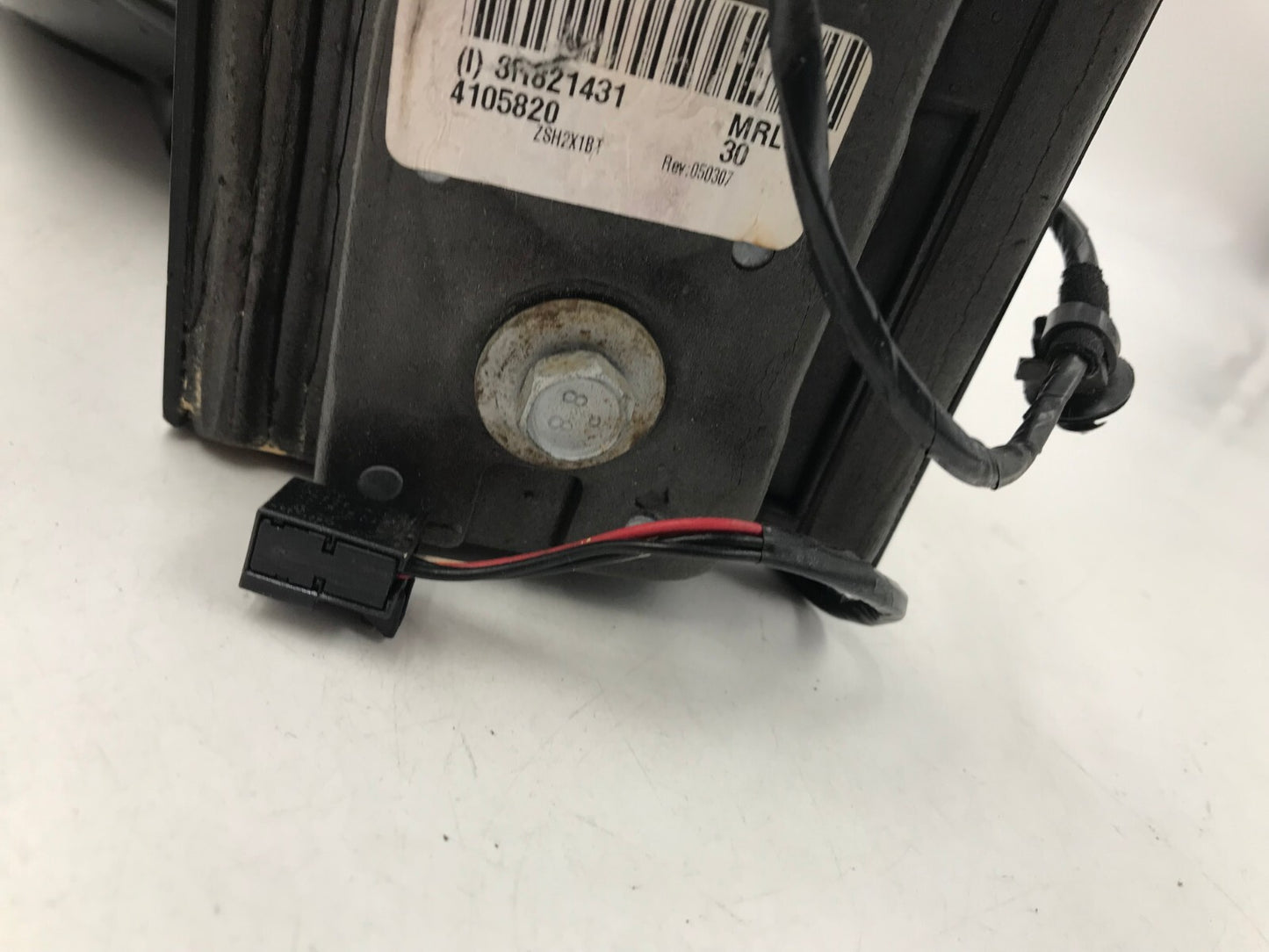 2008-2010 Chrysler Town & Country Driver Side Power Door Mirror Gray B02B28005