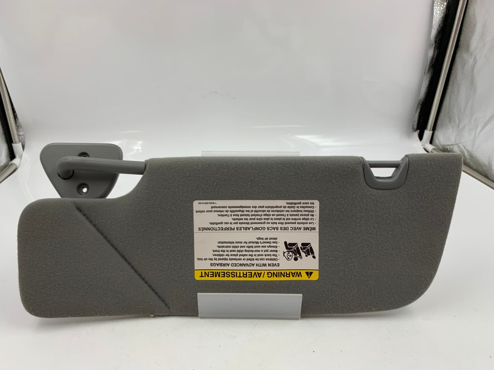 2005-2011 Ford Mustang Passenger Sun Visor Gray OEM E03B27054
