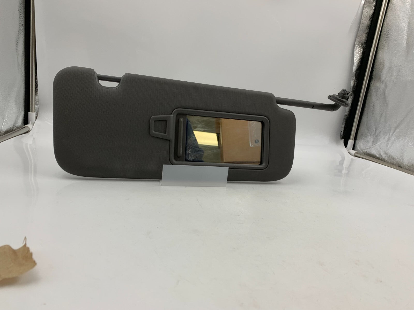 2021 Hyundai Elantra Passenger Sun Visor Gray OEM E02B52009