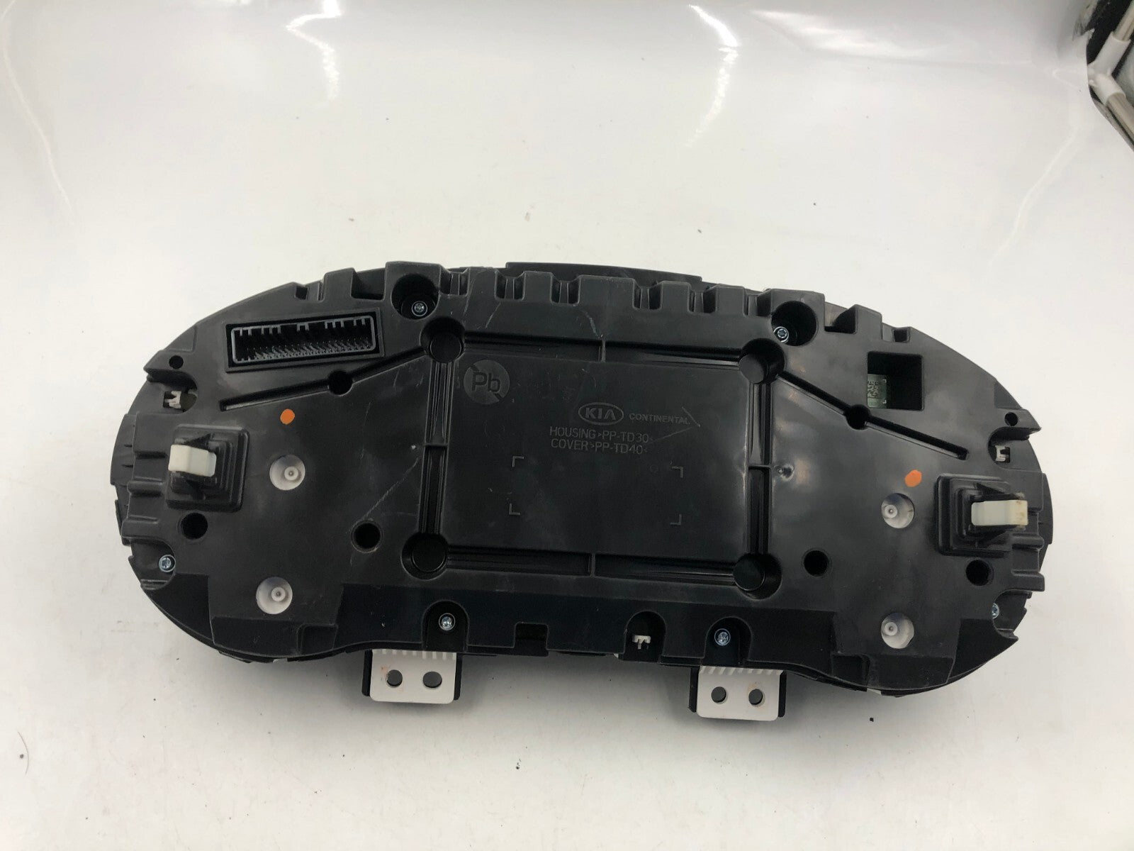 2016-2018 Kia Optima Speedometer Instrument Cluster 18770 Miles OEM D01B61002