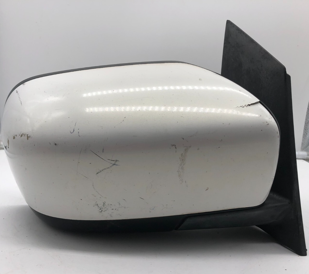 2010-2012 Mazda CX-7 Passenger Side View Power Door Mirror White OEM C04B36020