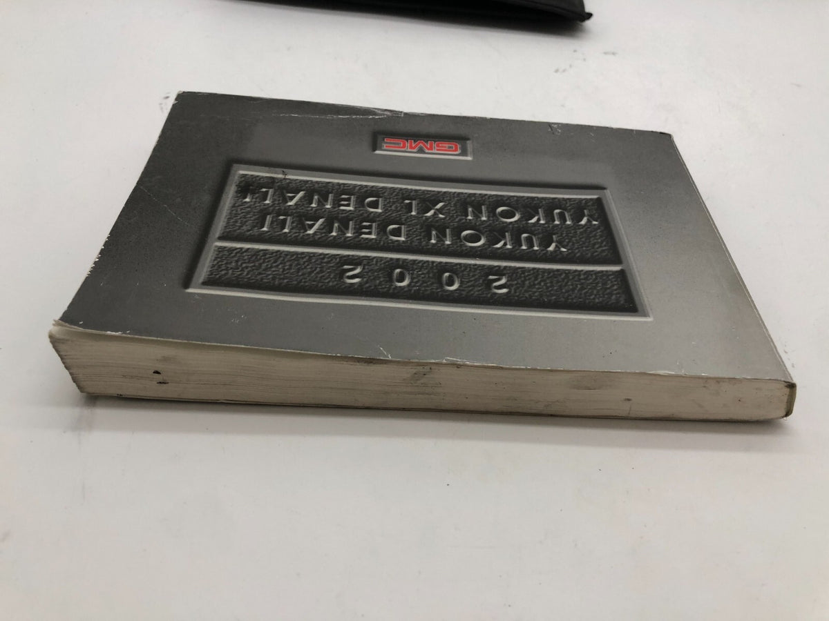 2002 GMC Yukon 1500 Owners Manual with Case OEM C01B53027