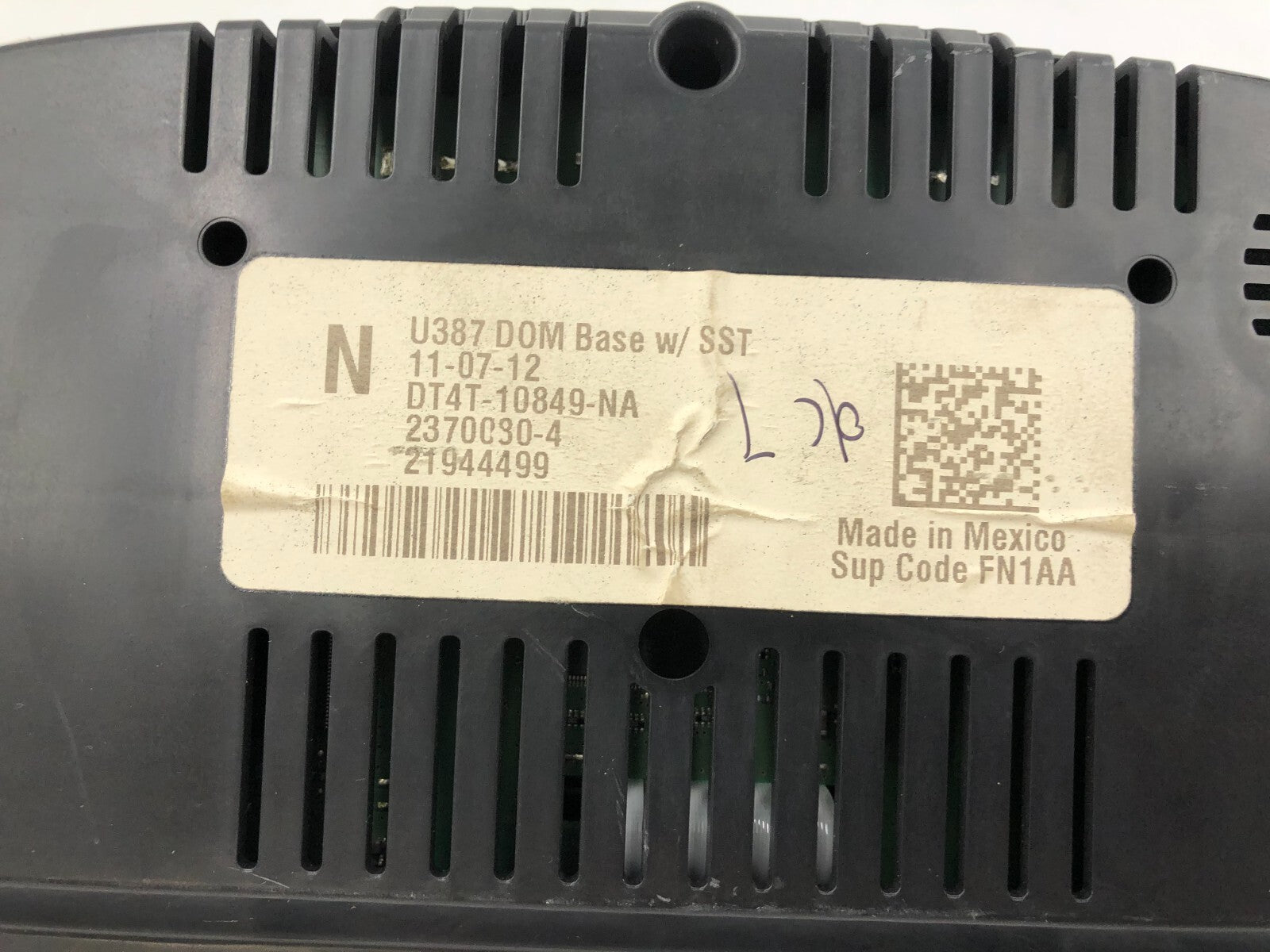 2013 Ford Edge Speedometer Instrument Cluster 18,235 Miles OEM A01B27035