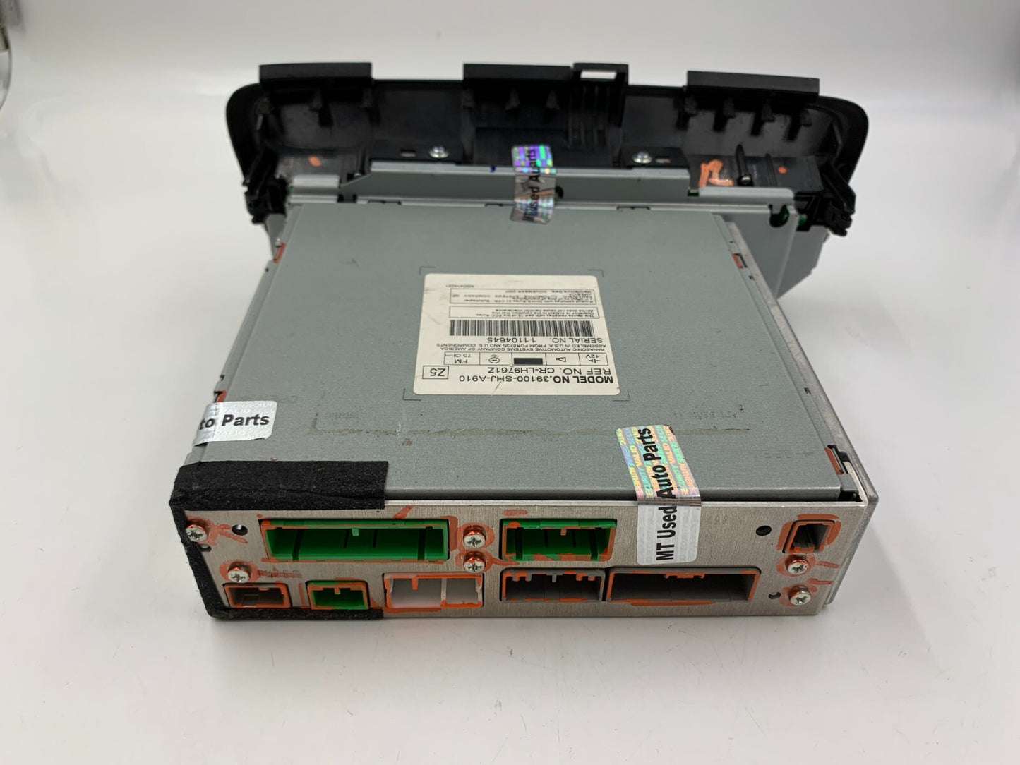 2005-2010 Honda Odyssey AM FM CD Player Radio Receiver OEM E02B03056