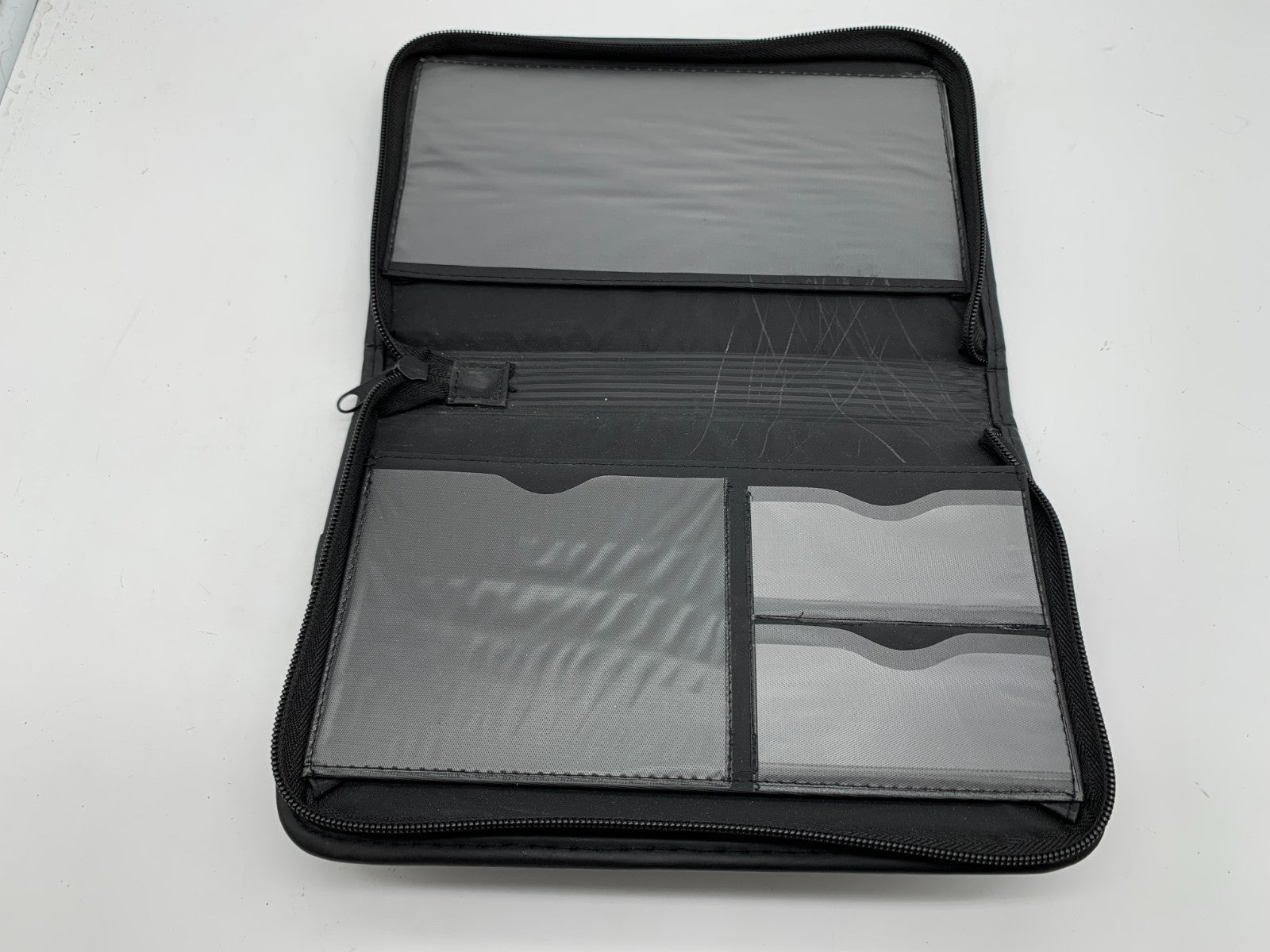 Nissan Owners Manual Case Only OEM D02B39056