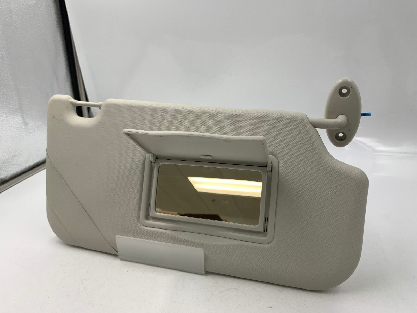 2012-2013 Ford Focus Passenger Sun Visor Gray OEM A03B67004