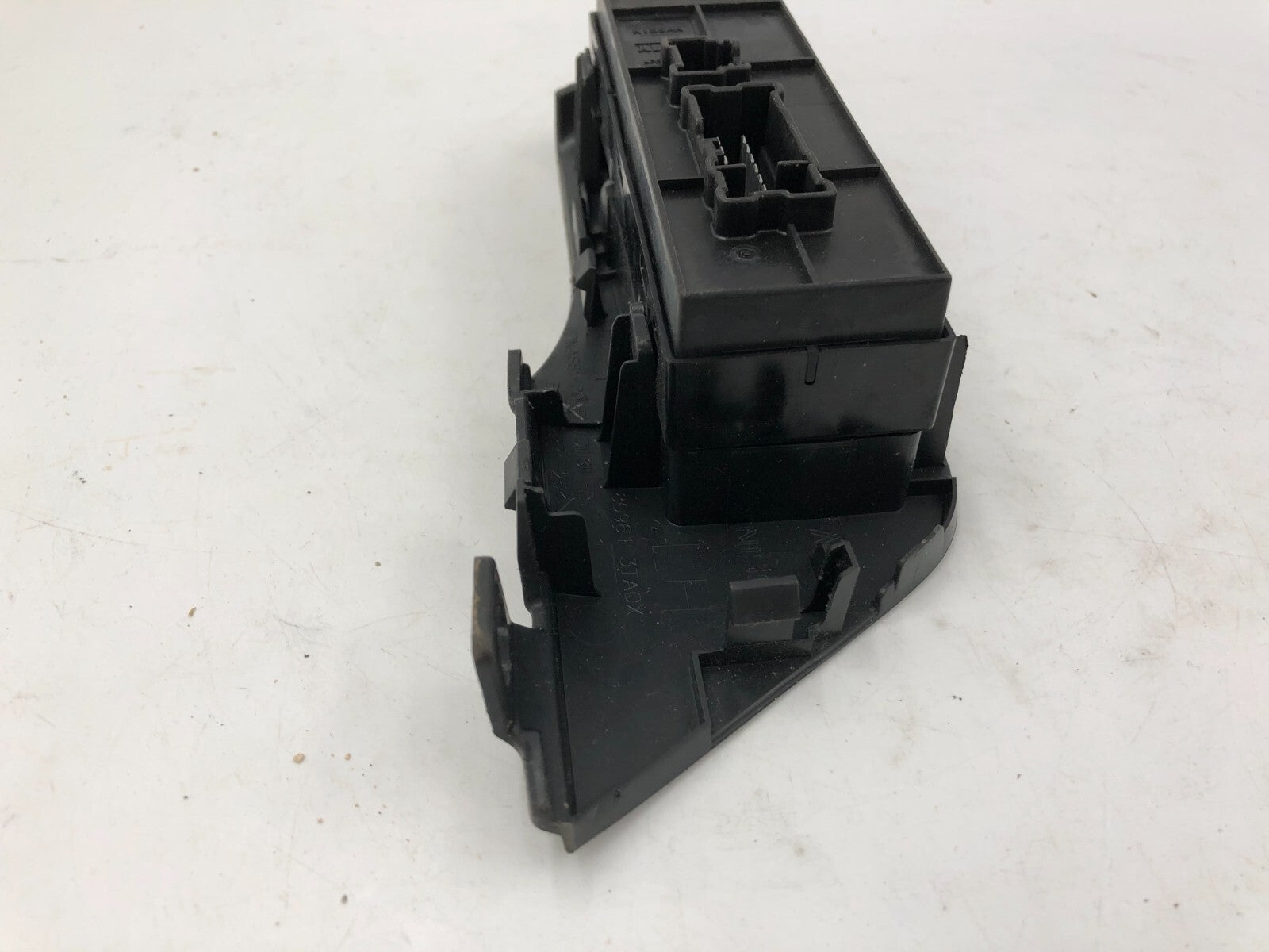 2013-2018 Nissan Altima Master Power Window Switch OEM A04B42036