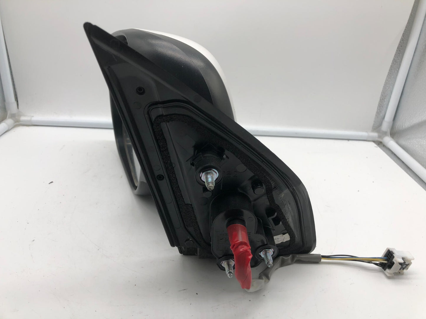 2014-2015 Mitsubishi Outlander Sport Driver Power Door Mirror White A02B26003