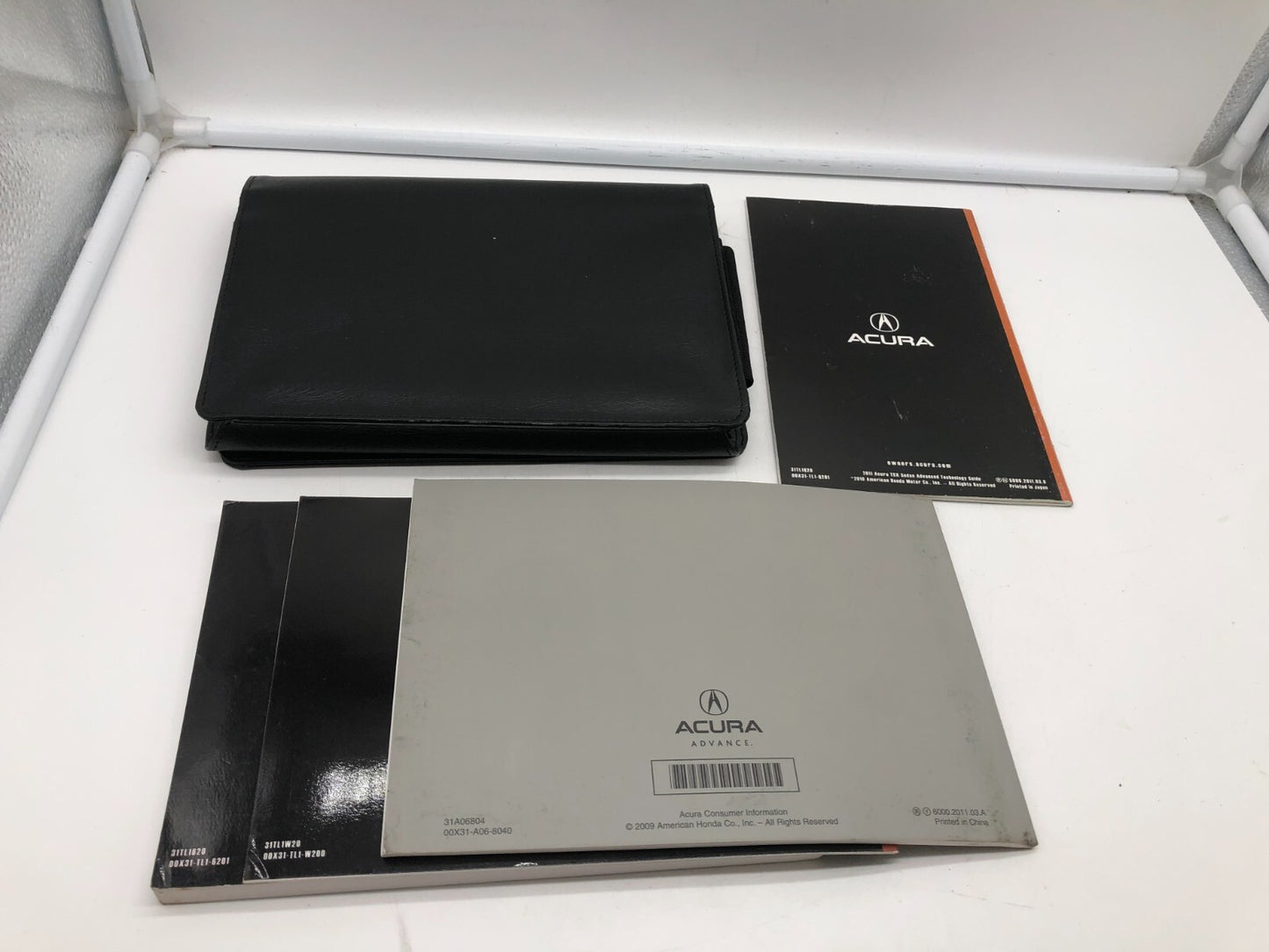 2011 Acura TSX Owners Manual Set with Case OEM A01B10003