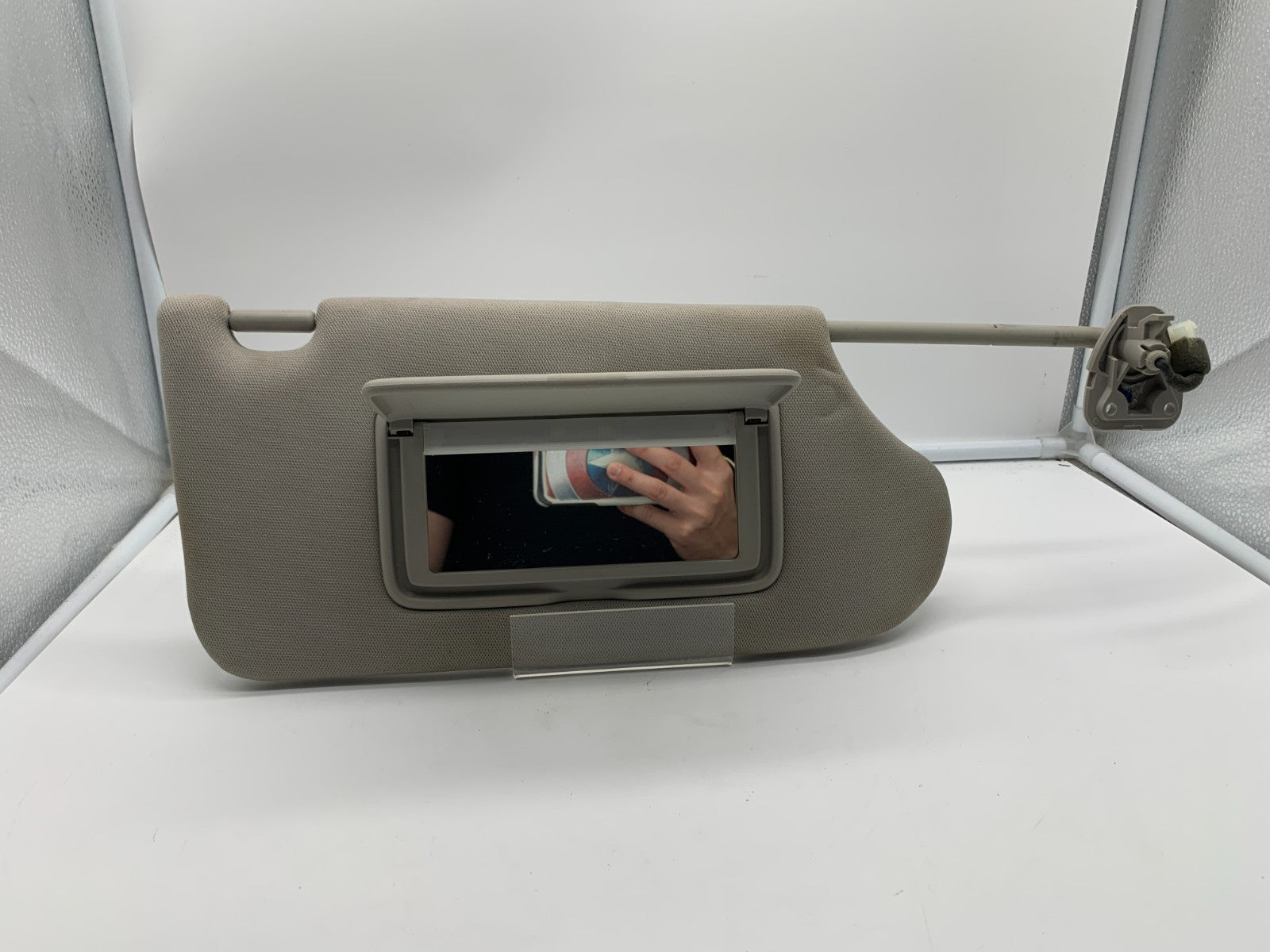 2013-2019 Nissan Altima Passenger Sun Visor Gray Illumination OEM C01B40031