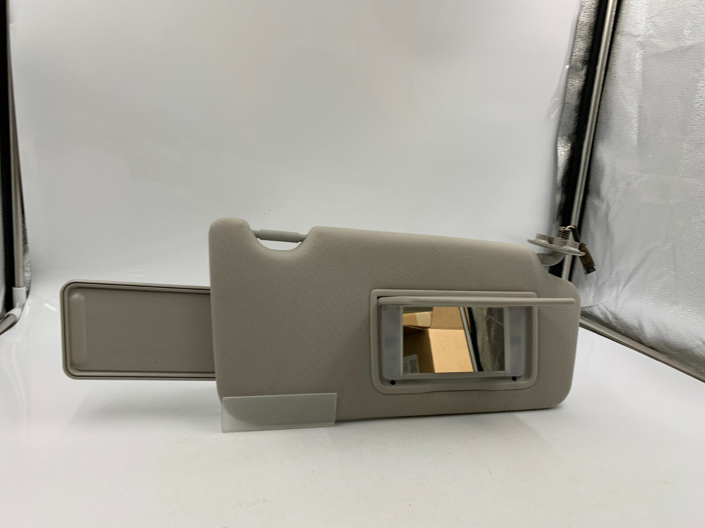 2010-2014 Subaru Legacy Passenger Sun Visor Gray Illuminated OEM B04B18051