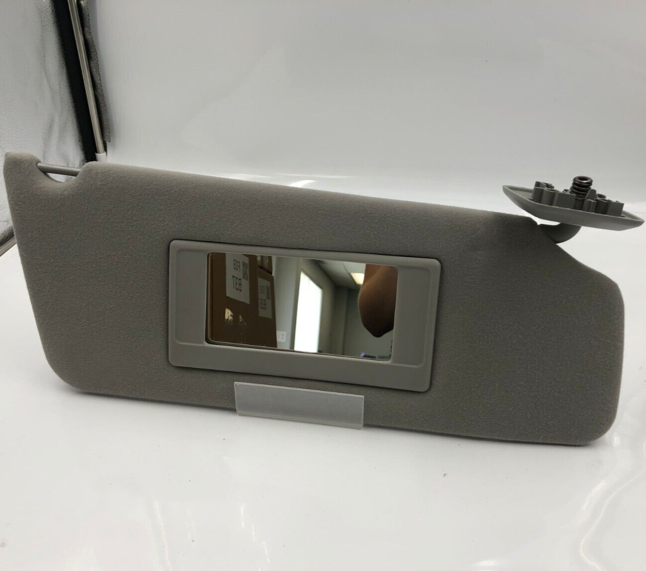 2004-2008 Ford F-150 Passenger Sun Visor Gray OEM D04B64004