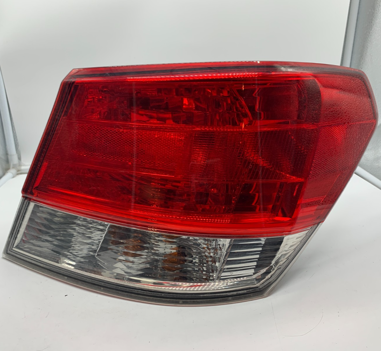 2010-2014 Subaru Legacy Passenger Side Tail Light OEM B03B21023