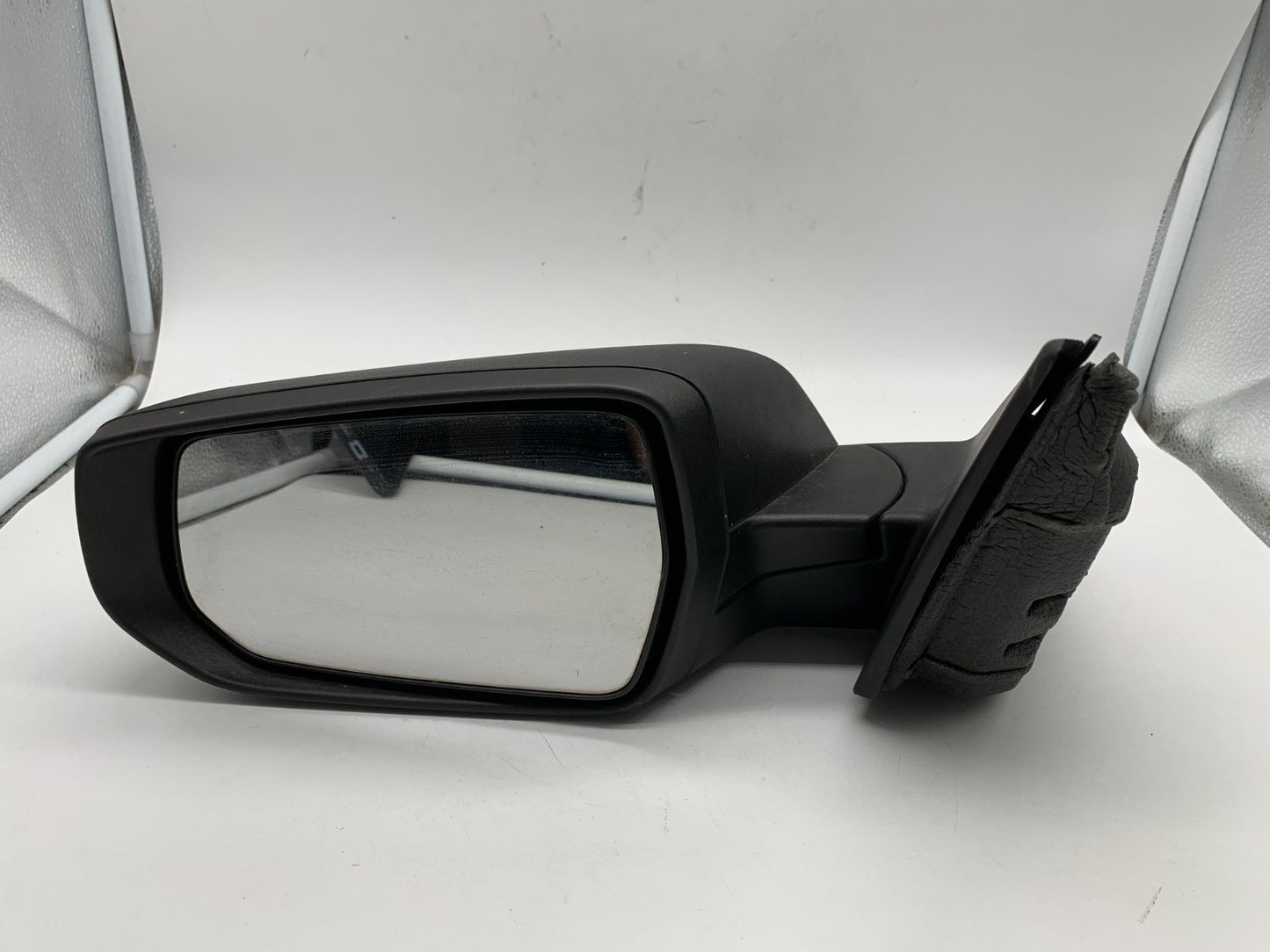 2016-2025 Chevrolet Malibu Driver Side View Power Door Mirror Black B02B24003